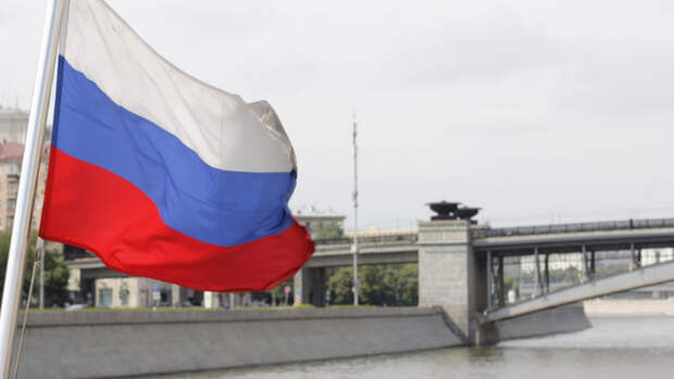 Фанат из Белгорода пронес на Евро российский флаг