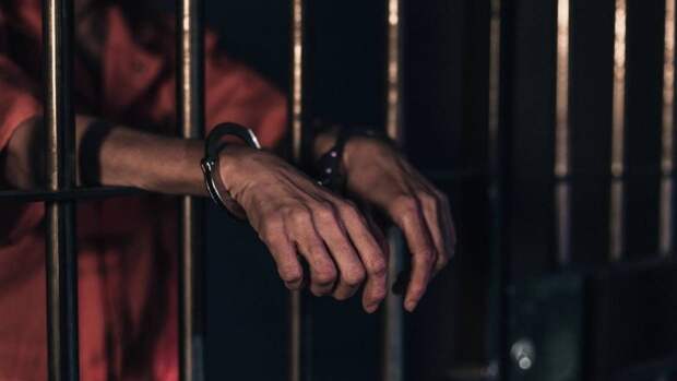 Бывшего продюсера Басты Антимония приговорили к трем годам колонии