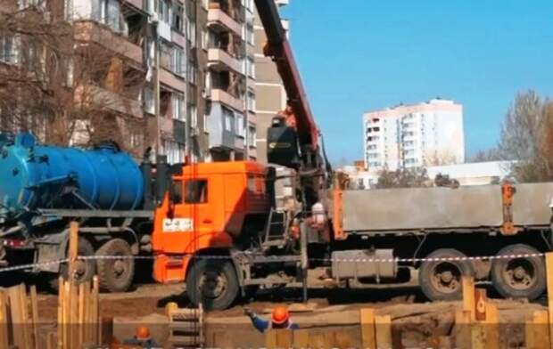В Астрахани продолжается капремонт коммунальных сетей в микрорайоне Бабаевского