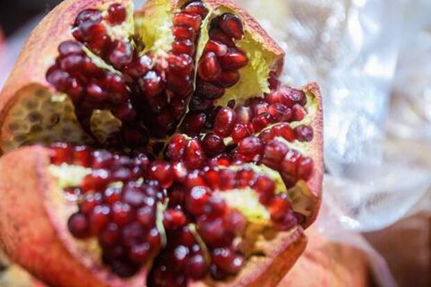 На Кубань в очередной раз привезли импортные фрукты с заразой