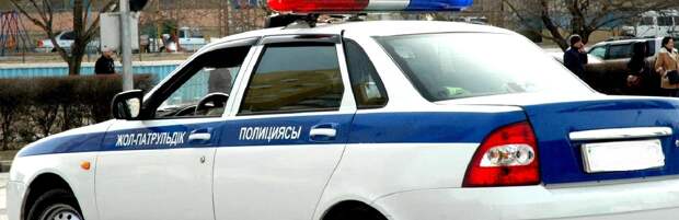 Свадебный кортеж устроили в Мангистау: три авто отправили на штрафстоянку