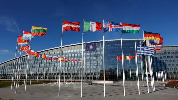 СМИ: Финляндия и Швеция планируют одновременно подать заявку в НАТО