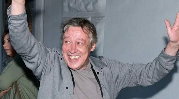 Михалков строго отчитал Ефремова на репетиции