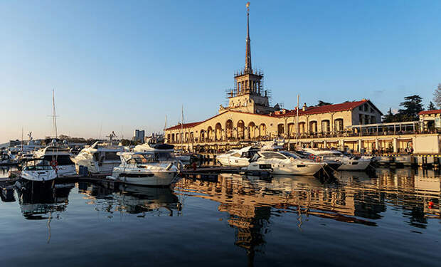 Самый дешевый способ добраться до Сочи летом: сравниваем самолет, поезд и автомобиль