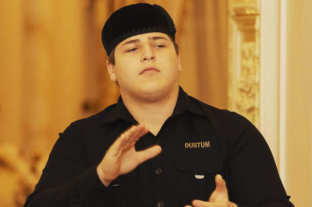 Рамзан Кадыров показал видео совещания с участием своего сына Адама