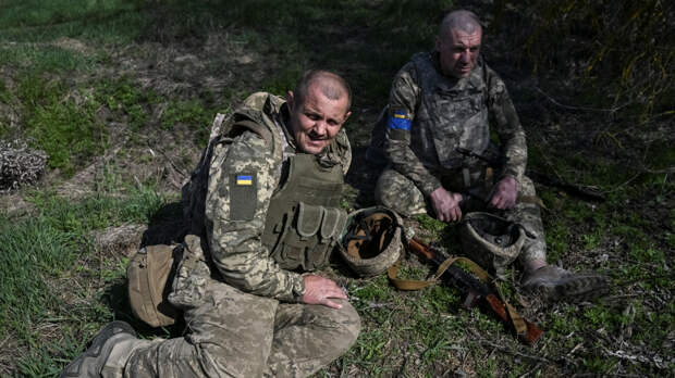 Голодный скандал в ВСУ: украинские власти доводят боевиков до истощения