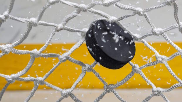 ЦСКА обыграл СКА со счетом 4:2 и повел 2–0 в серии плей-офф