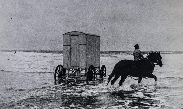 Отдых на британских пляжах в 1890-х годах