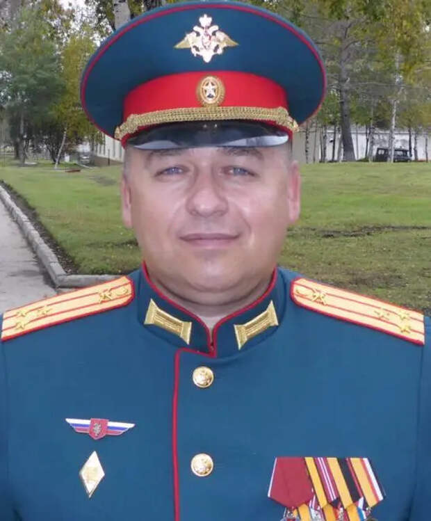 Российским наступлением на Купянск командует бывший офицер ВСУ