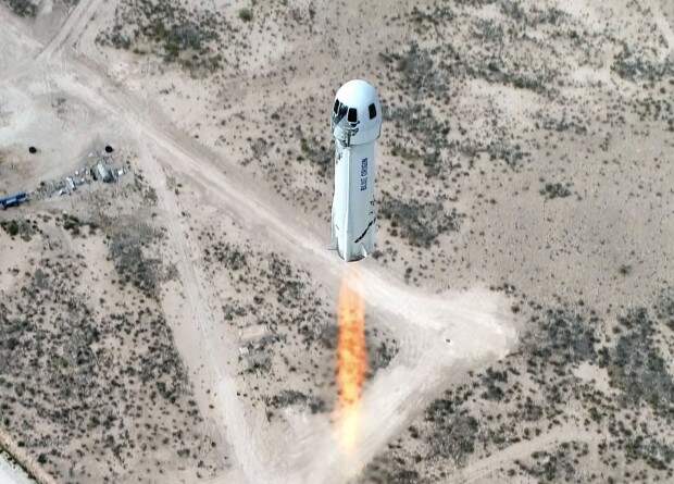Blue Origin впервые запустит New Shepard с людьми на борту в июле