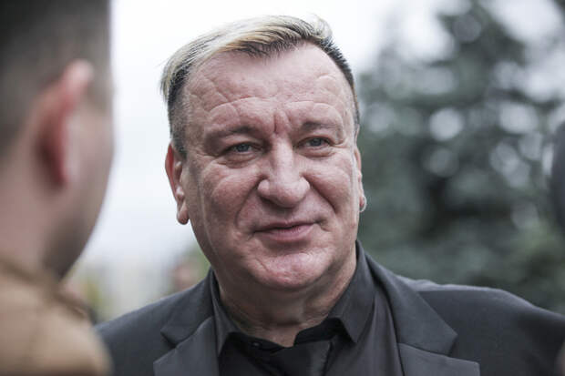 «На обезьян стали похожи»: Пенкин раскритиковал увлекающихся пластикой звезд