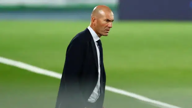 Зидану не нравится слышать разговоры о судьях после побед «Реала»