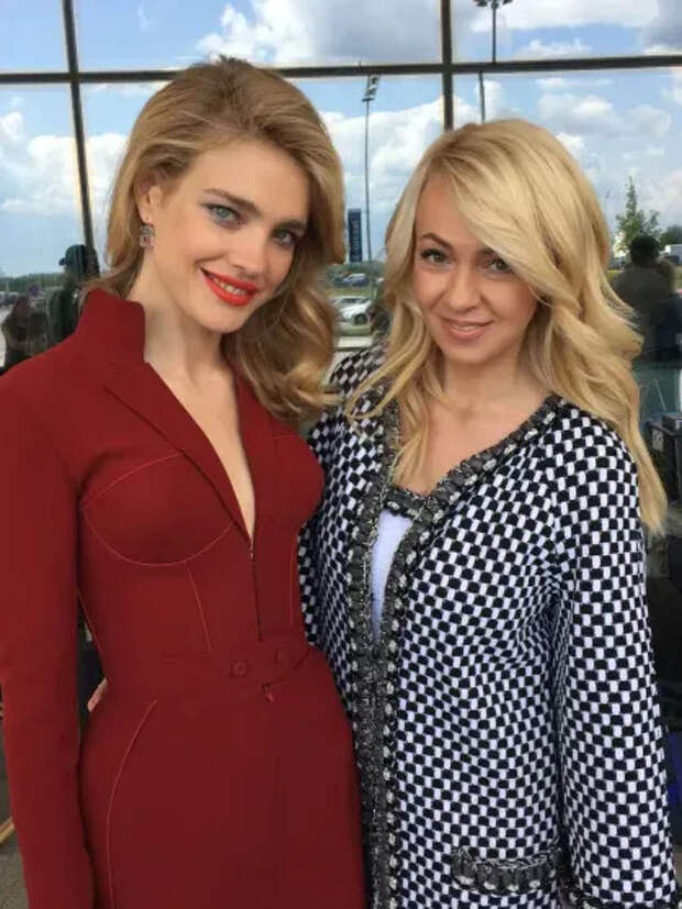 Наталья Водянова и Яна Рудковская