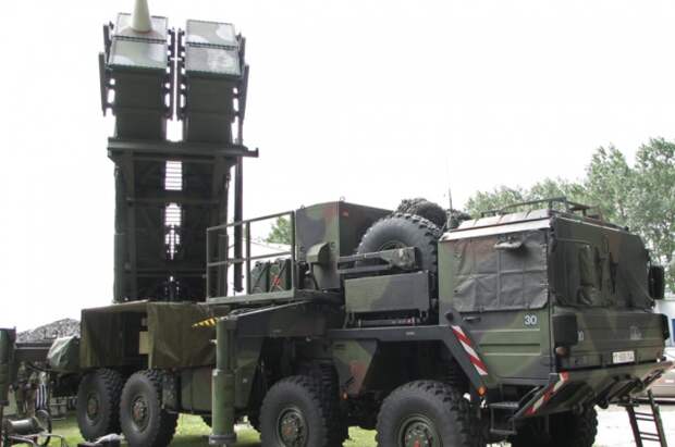 Туск: Польша не имеет возможности поставить Украине системы ПВО Patriot