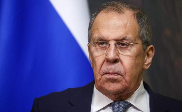 Лавров заявил о недопустимости угроз для России на Украине