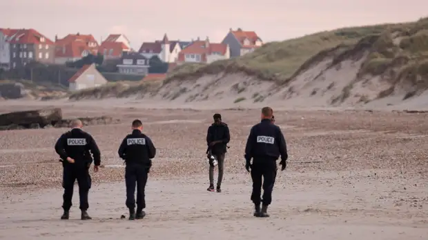 Власти Франции направят спецназ на Гваделупу для подавления беспорядков