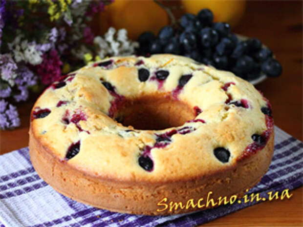 Виноградный пирог готов.