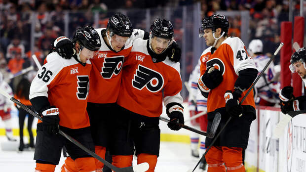 Дубль Панарина принёс «Рейнджерс» победу в матче НХЛ с «Филадельфией»