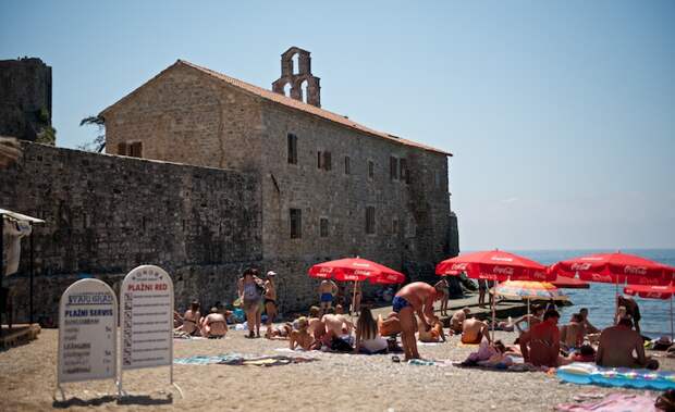 Пляж в Будве