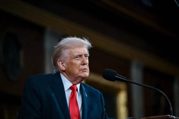 Трамп: США работают над урегулированием конфликта на Украине