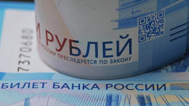 Юрист Зернов рассказал о двойной оплате за работу в майские праздники