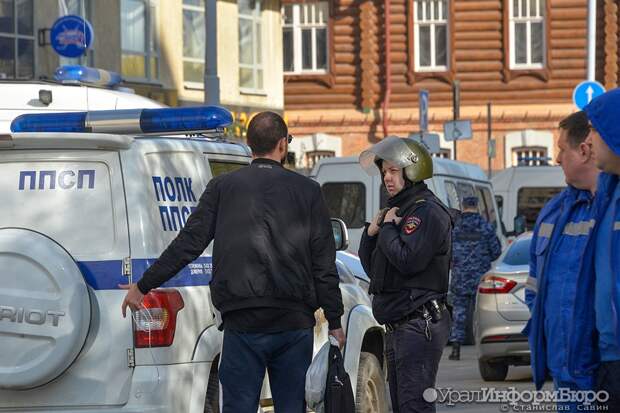 Работу оперативных служб проверят после попадания БПЛА в дом в Екатеринбурге