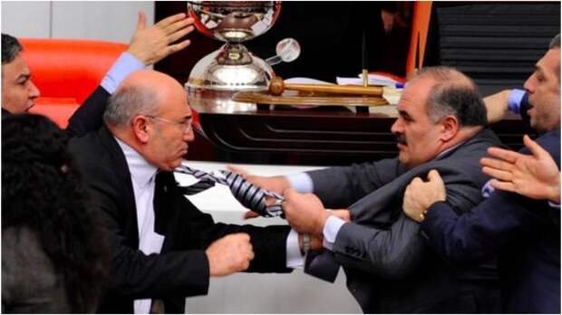 И вновь турецкие парламентарии политики, фото, юмор