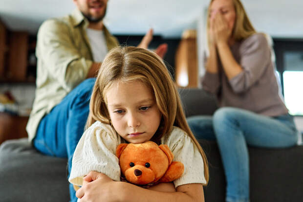 Психолог Валеева: метод "кнута и пряника" может серьезно навредить ребенку