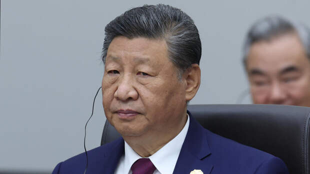 Си Цзиньпин провел телефонный разговор с Трампом