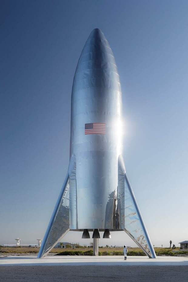 Илон Маск опубликовал снимки космического корабля SpaceX Starship