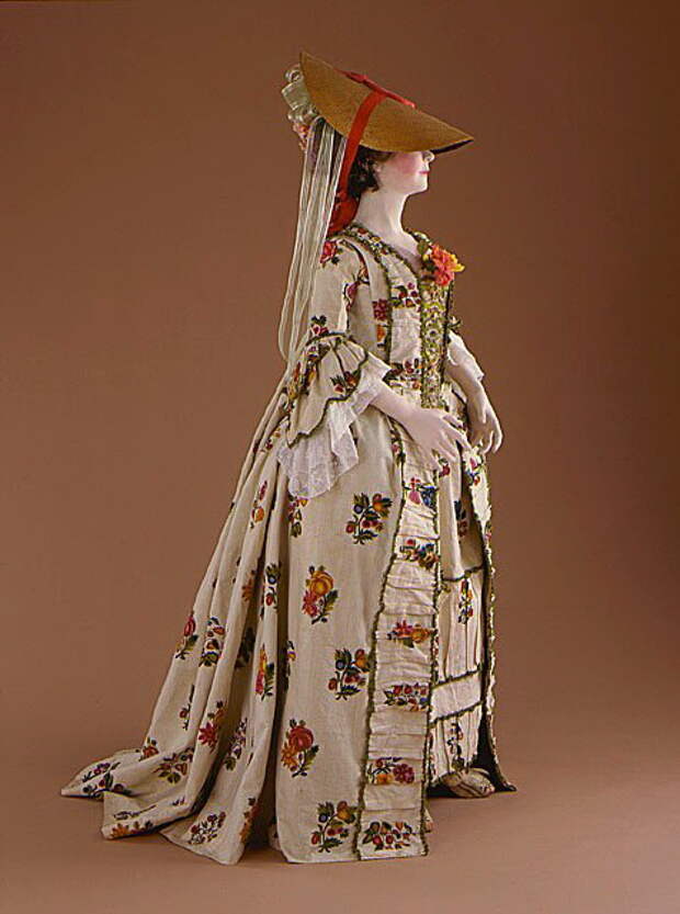 Послеобеденное французское платье 1760 г.
