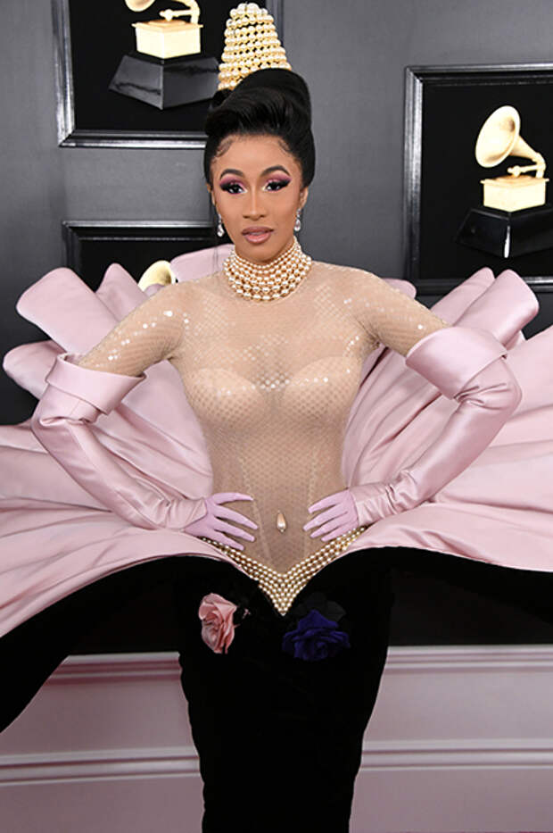 Cardi B в Thierry Mugler