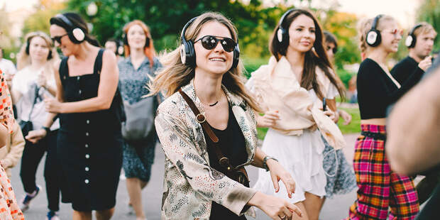 Кибер-футбол и дискотека на бульваре: куда пойти на День молодежи