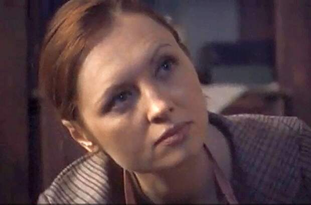 Елена Ксенофонтова в сериале «Курсанты».