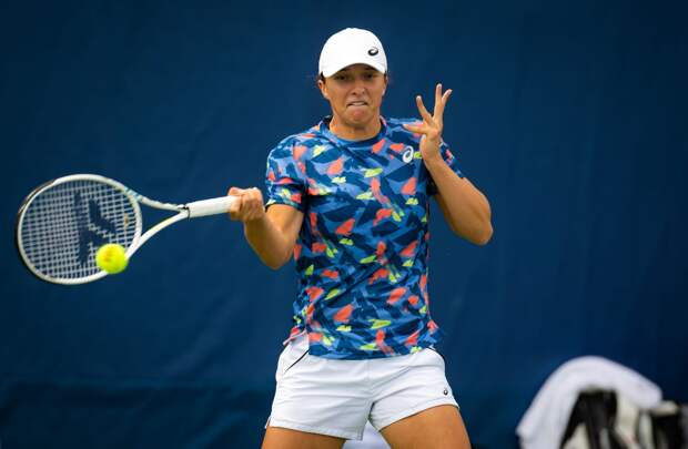 Первая ракетка мира Швентек вылетела с турнира WTA 1000 в Цинциннати