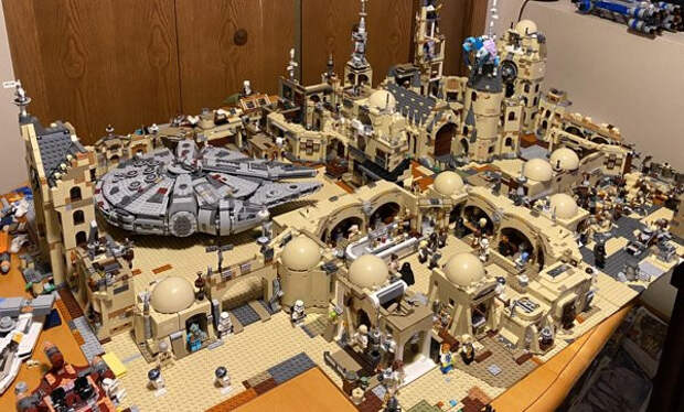 Различные конструкции от любителей LEGO