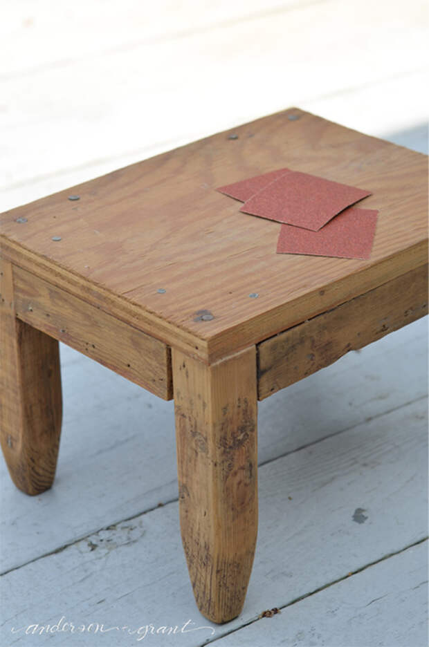 sanding wood footstool (463x700, 250Kb)