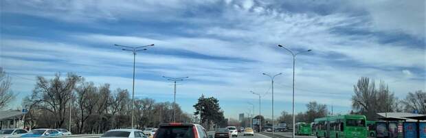 Новогодний трафик Алматы вырос на магистралях и въездах в город