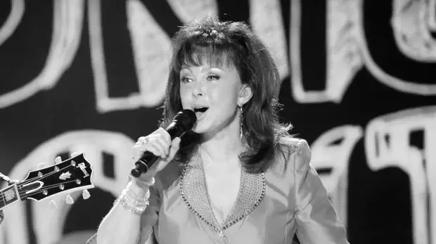 Певица Наоми Джадд умерла из-за психического заболевания