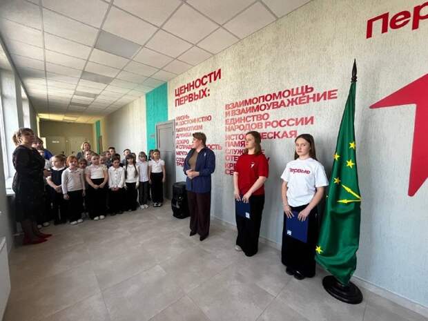 В поселке Гончарка открылось пространство "Движения первых"