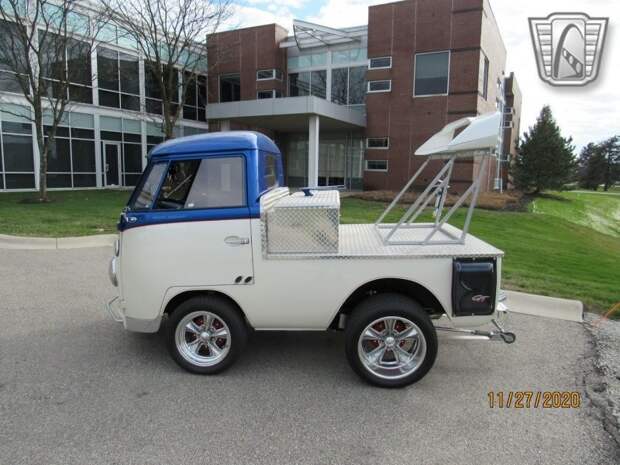 Очень мощный грузовичок, созданный из минивэн Volkswagen T1