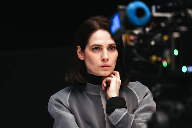 Актриса Юлия Снигирь обвинила коммунальщиков в порче ее автомобиля