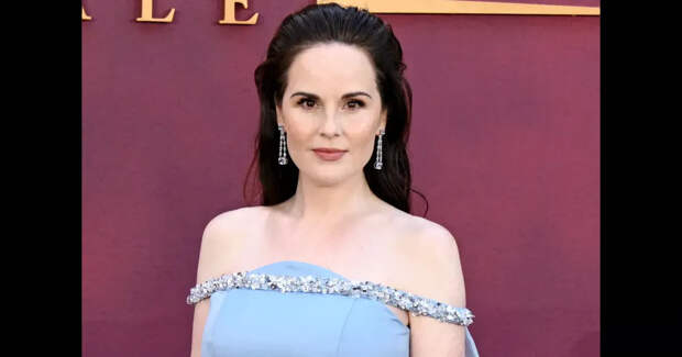 44-летняя звезда "Аббатства Даунтон" Мишель Докери впервые стала мамой