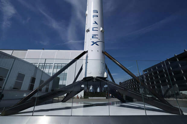 Слухи о космическом гиганте. SpaceX готовится к рекордному IPO