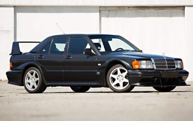 Mercedes-Benz 190E 2.5-16 Evolution II — очень редкий и желанный зверь