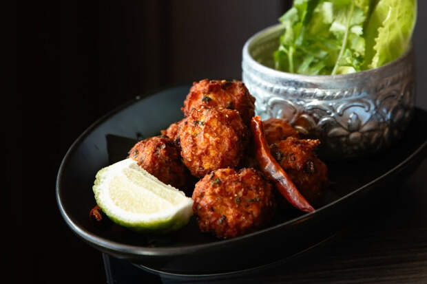 Онколог Бледных: острая и горячая еда повышает риск развития рака пищевода