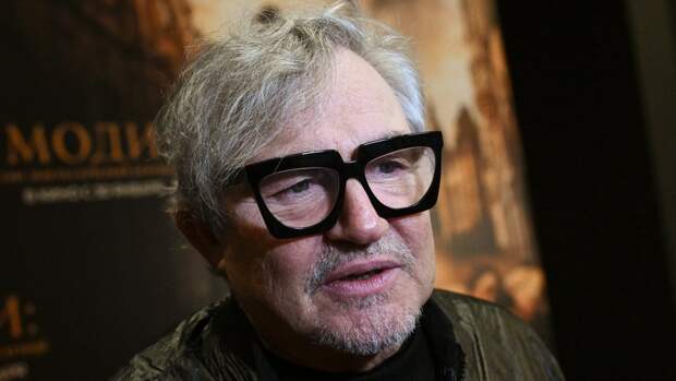 После 16 лет брака: Дмитрий Дибров «расцвел» рядом с новой возлюбленной, которая общалась с его экс-супругой