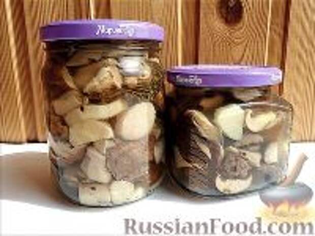 Фото к рецепту: Маринованные грибы на зиму