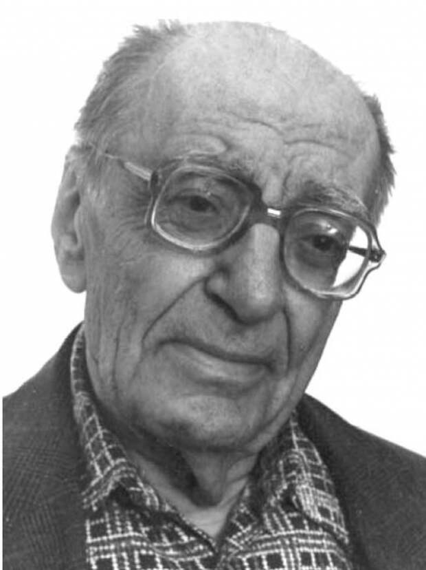 Академик Борис Владимирович Дерягин (1902−1994), в 1986 и 1992 году получивший реакцию, в 1989 году названной «холодным ядерным синтезом». 