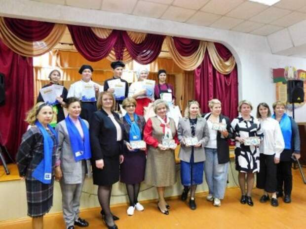 Настоящая ´Сказка´ и полезный зефир: в Бобруйском торгово-экономическом колледже прошел конкурс профмастерства среди кондитер...